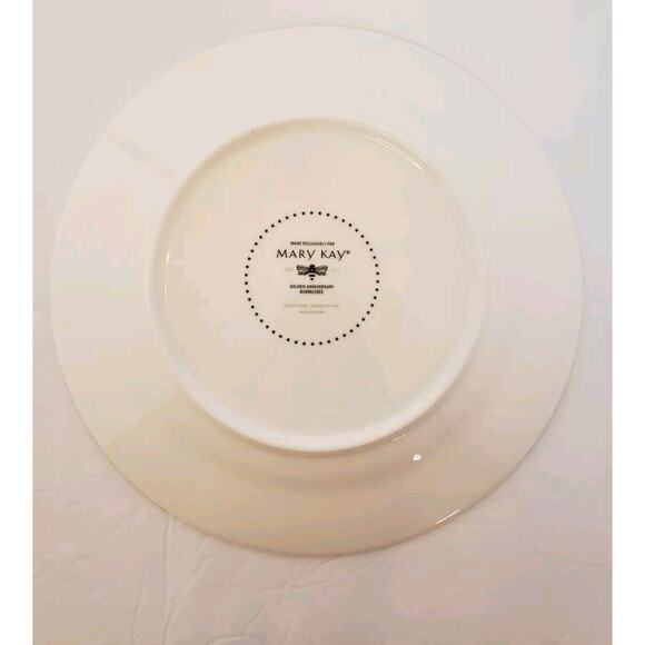 Mary Kay Golden Anniversary Bumble Bee 3 Piece Place Setting 2 Plates 1 Bowl - Picture 9 of 12